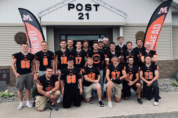 Moorhead High Senior Fights Cancer Battle With His Team