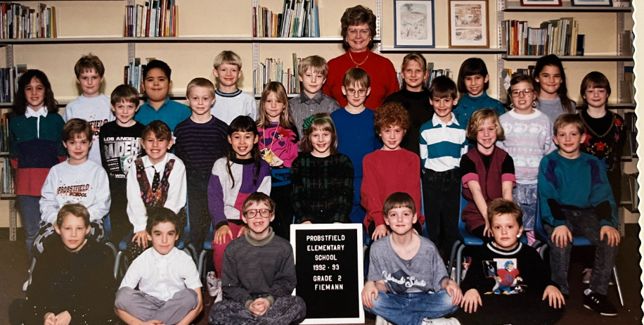 Second grade class from Probstfield Elementary