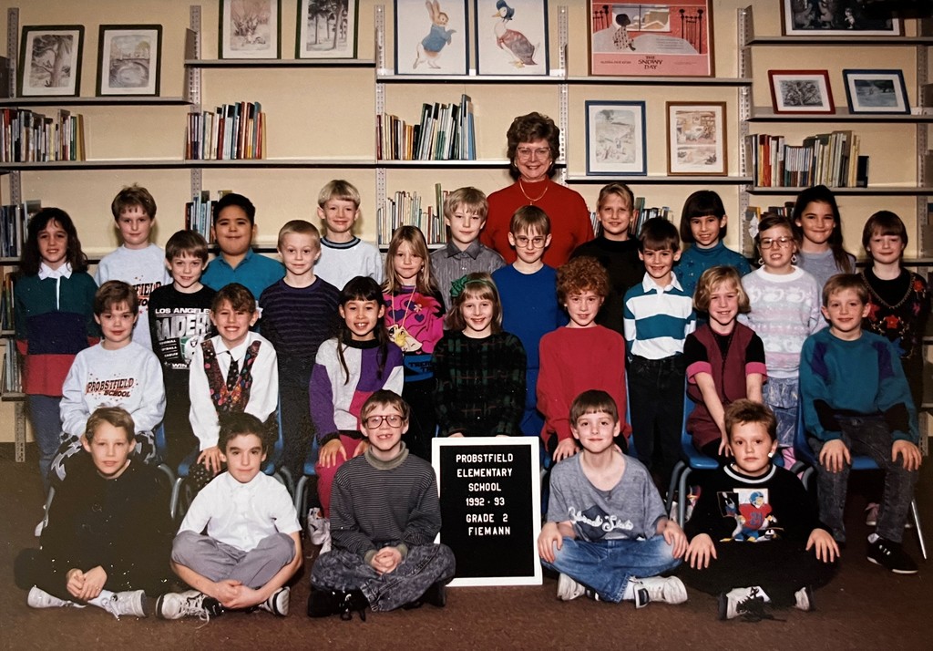 Probstfield Class Photo from 1992