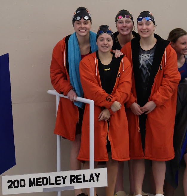 the four swimmers goings to state